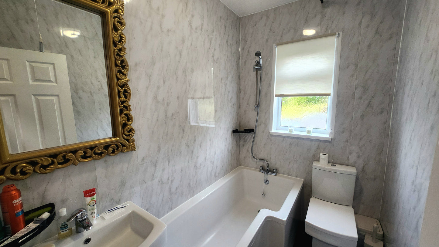 Well Bank, Billy Row (LET)