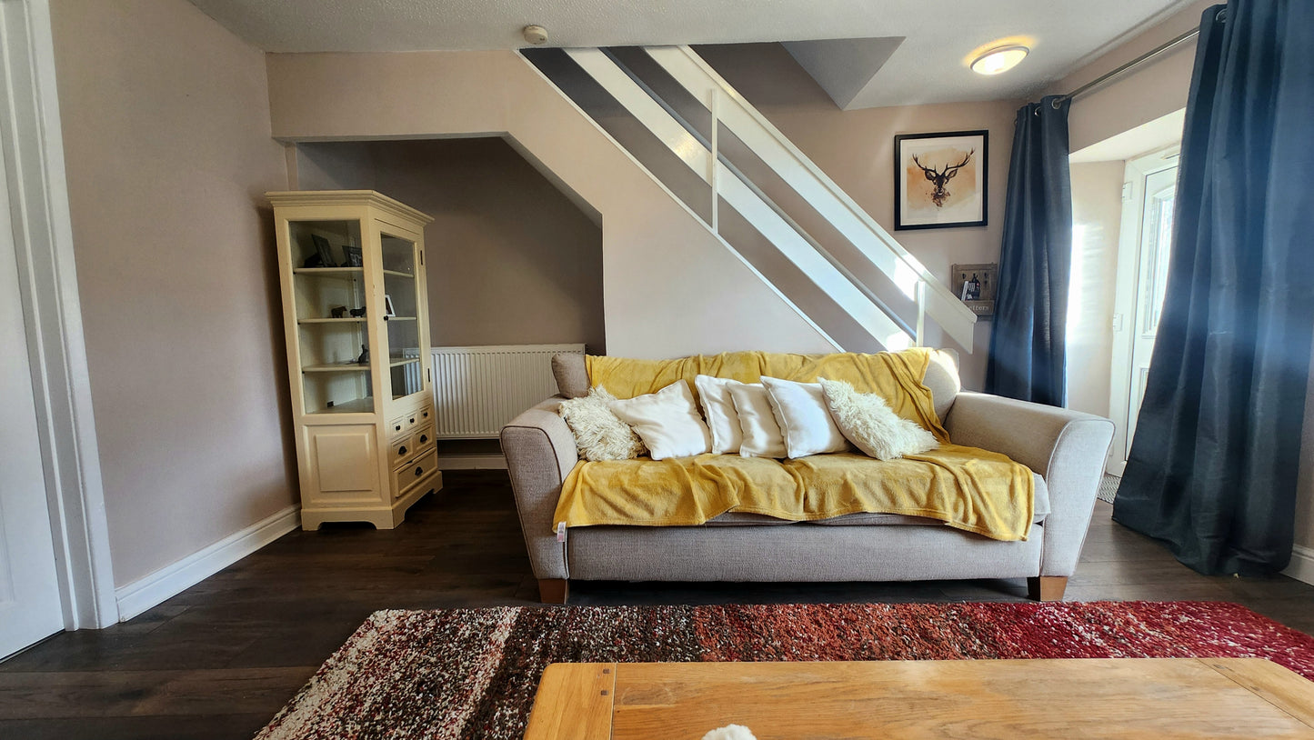 Well Bank, Billy Row (LET)