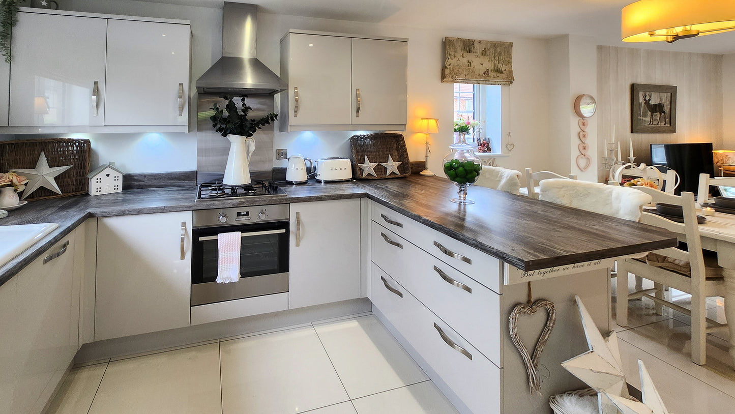 Redmire Drive, Delves Lane (SOLD STC)