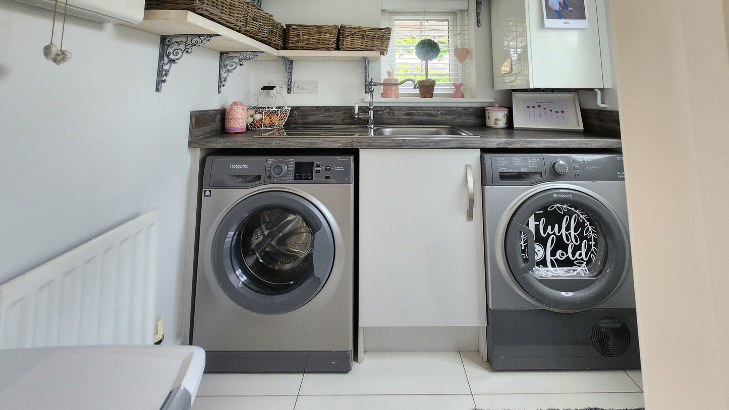 Redmire Drive, Delves Lane (SOLD STC)