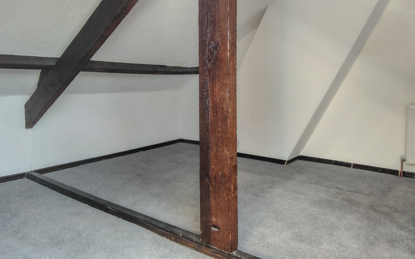 Oak Terrace, Holmside (LET)